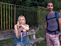 Blond, Pijpbeurt, Man die toekijkt, Europees, Vriendin, Hardcore, Tiener, Tieten likken