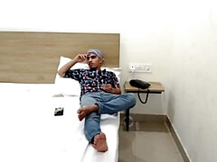 18 летние, Поза 69, Любители, Бисексуалы, Парочка, Секс без цензуры, Домашнее видео, Индианки