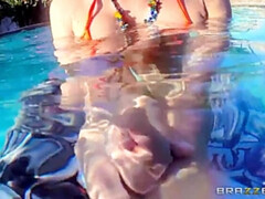 デカパイ, ブロンド, チン, 手コキする, なめる, ピアス, オッパイの, 妻