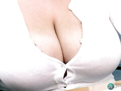 Толстушки, Дилдо, Пальцем, Большие дырки, Мастурбация, Натуральные сиськи, Соло, Игрушки