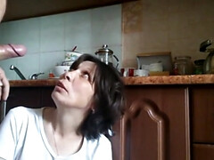 Mature Mom Gets Full Load Of Sperm On Her Face - Rough Deepthroat Pov
