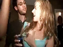 Amateur, Mixte, Collège université, En levrette, Groupe, Hd, Public, Adolescente