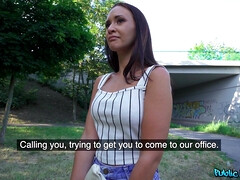 Tussi, Grosser schwanz, Grosse titten, Kehlenfick, Hundestellung, Latina, Pov, Realität