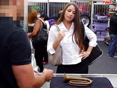 Amateur, Culo, Mamada, Morena, Tacones, Oficina, Chupando, Tetas