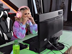 Petite gamer diva gets her tight pussy pounded by her BF