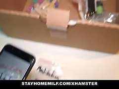 Большой член, Большие сиськи, Минет, Постарше, Семяизвержение, Мамочка, Кричащие, Мачеха