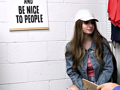 Enthousiasteling, Anaal, Grote mammen, Vingeren, Hardcore, Ondergoed, Slipje, Tiener