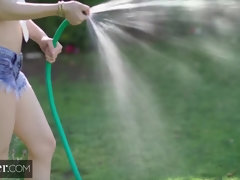 Sucer une bite, Brunette brune, Tir de sperme, Queue, Domination, Actrice du porno, Chevaucher, Rugueux