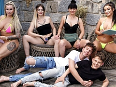 アナル, デカチン, バイセクシャル, バック, 熟年, アウトドア, パーティ, おもちゃ