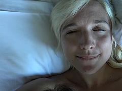 素人, ブロンド, フェラチオ, 中出し, カワイイ, 彼女, なめる, ハメ撮り