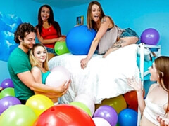 Большие сиськи, Пальцем, Поцелуи, Лизание, Киски, Рыжие, Стриптизерша, Молоденькие