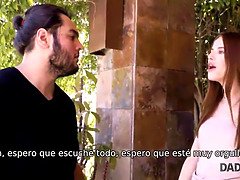 Sucer une bite, Attrapée, Papa, Fille, En levrette, Rousse roux, Séduite, Tabou