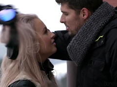 Bruinharig, Stel, Lul, Europees, Sperma in gezicht, Likken, Buiten, Kut duiken