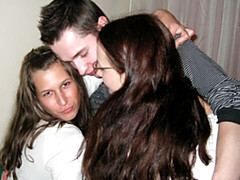 ベッドルーム, デカ尻, デカチン, デカパイ, フェラチオ, 女 人男 人, ガリガリ, ティーン