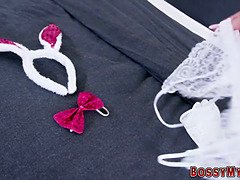 Beauté, Blonde, Femme couguar, Gorge profonde, Branlette thaïlandaise, Léchez, Mère que j'aimerais baiser, Criant