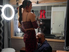 Culo, Tetas grandes, Mamada, Morena, Interracial, Cabello corto, Puta, Tatuaje