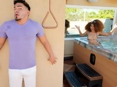 フェラチオ, 捕まる, バック, 毛深い, 異人種間, アウトドア, ティーン, オッパイの