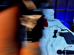 In den arsch, Tussi, Wohlbeleibte schöne frauen, Grosse titten, Schwarz, Masturbation, Milf, Titten