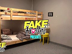 フェラチオ, 茶髪の, イく瞬間, イマラチオ, オーガズム, 小柄, 三人, オッパイの