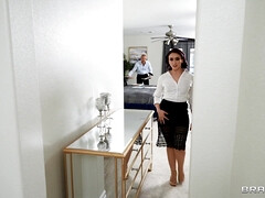 18 летние, Красотки, Большая жопа, Минет, Натуральные сиськи, Киски, Молоденькие