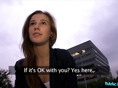 Blonde, Sucer une bite, En levrette, Fait maison, Pov, Public, Réalité, Timide