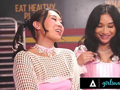 アジア人, 黒人, 女, フィストファック, レズビアン, オーガズム, オージー, 現実