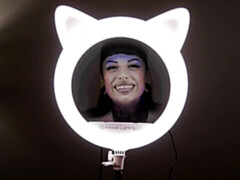 Vingeren, Zoenen, Likken, Ondergoed, Kut duiken, Geschoren, Strippen, Tatoeage