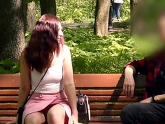 茶髪の, 露出狂, 小柄, 公共, 赤毛, スカート, ティーン, オッパイの