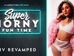 Bruinharig, Vingeren, Gapende, Brillen, Ondergoed, Masturbatie, Moeder die ik wil neuken, Alleen