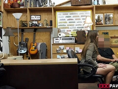 charlie harper screwing frenchy for a flight - Hard Sex