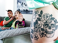 18, デカ尻, デカチン, フェラチオ, バック, 女 人男 人, ガリガリ, ティーン