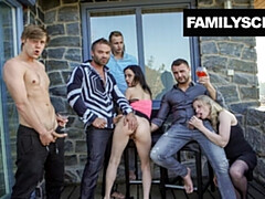 Leie, Blasen, Spermaladung, Familie, Fetisch, Gruppe, Masturbation, Orgie