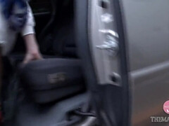 アジア人, 中出し, イマラチオ, バック, 指いじり, 日本人, なめる, オーガズム