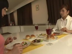 Anal, Cuarto de baño, Penetracion con dedos, Japonés, Lesbiana, Madres para coger