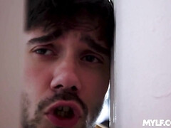 Gros seins, Sucer une bite, Tromperie, Tir de sperme, Faciale, Mère que j'aimerais baiser, Maman, Nénés