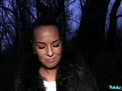 Leie, Blasen, Stiefel, Braunhaarige, Tschechisch, Milf, Im freien, Pov