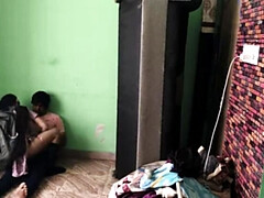 18 ans, Amateur, Anal, Collège université, Mignonne, Première fois, Indienne, Professeur