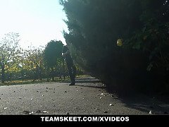 Blonde, Plantureuse, Tir de sperme, Hard, Hd, Innocente, Petite femme, Dénudage