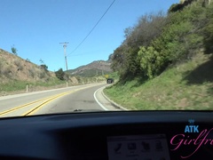 Grosser arsch, Blondine, Fingern, Freundin, Küssen, Orgasmus, Pov, Öffentlich