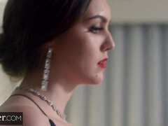 Sadomasoquismo, Mamada, Amarrada, Morena, Garganta profunda, Corridas faciales, Montar, Nalgadas