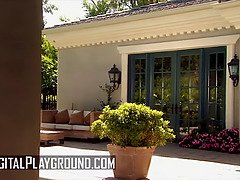 18 jahre, Blasen, Braunhaarige, Spermaladung, Kehlenfick, Gruppensex, Rau, Jungendliche (18+)