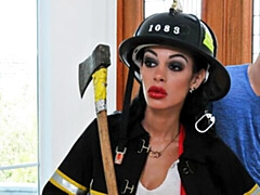 Большая жопа, Большой член, Большие сиськи, Минет, Брюнетки, Собачьи, Милф, Сиськи