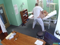 素人, フェラチオ, イく瞬間, 医者, バック, 顔射, 看護婦, おもちゃ