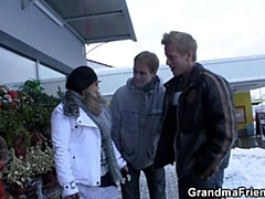 Grosse titten, Blasen, Vollbusig, Geile alte tussi, Oma, Hardcore, Reif, Milf