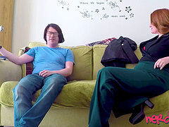 Grosser schwanz, Blasen, Handjob, Rotschopf, Tittenfick