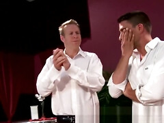 Anal, Gros seins, Sucer une bite, Double pénétration, Hd, Mère que j'aimerais baiser, Orgasme, Plan cul à trois