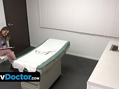 Blasen, Spermaladung, Arzt, Schwarz, Fingern, Taboo, Flotter dreier, Uniform