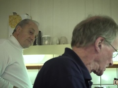 Slaapkamer, Bizar, Lul, Vingeren, Handbeurt, Keuken, Vrijster, Natuurlijke tieten