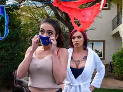 デカ尻, 指いじり, キス, キッチン, オナニー, オマンコ, 赤毛, ストリッピング