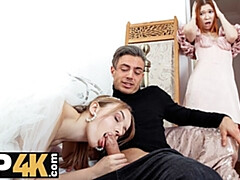 18 jahre, In den arsch, Blasen, Kleid, Hd, Rasiert, Flotter dreier, Hochzeit